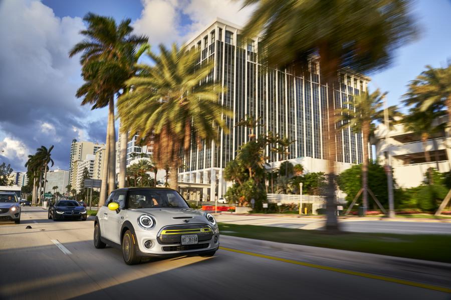  Mini Cooper SE (F56) 2020 года  (NA) (фото 100 из 342)